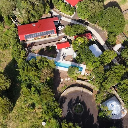 Quinta Do Abacate - Glamping Park ロッジ アングラ・ド・エロイーズモ